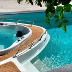 YACHT POOL